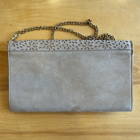 Clutch with chain - Picture 5 of 6